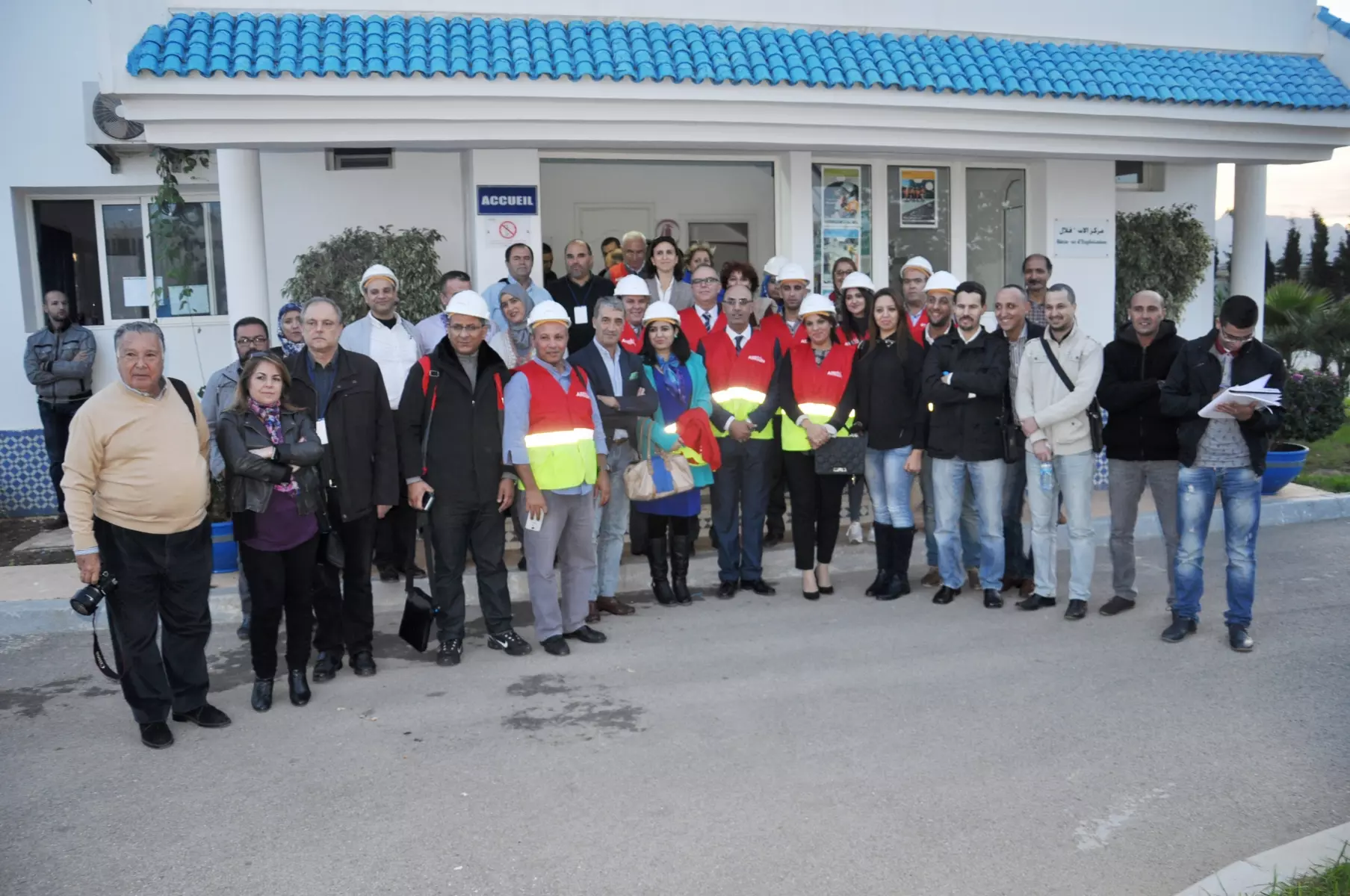 Visite de la station de Tamuda Bay pour les journalistes des deux rives